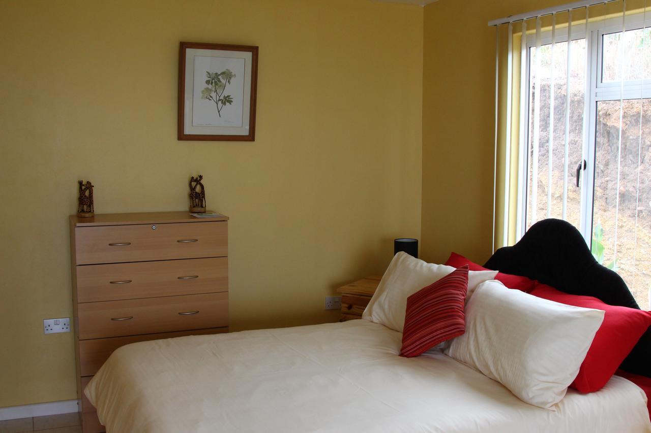 Richards Travel Lodge Jamestown Екстериор снимка