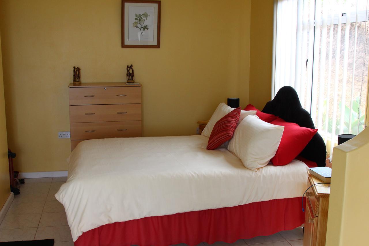 Richards Travel Lodge Jamestown Екстериор снимка